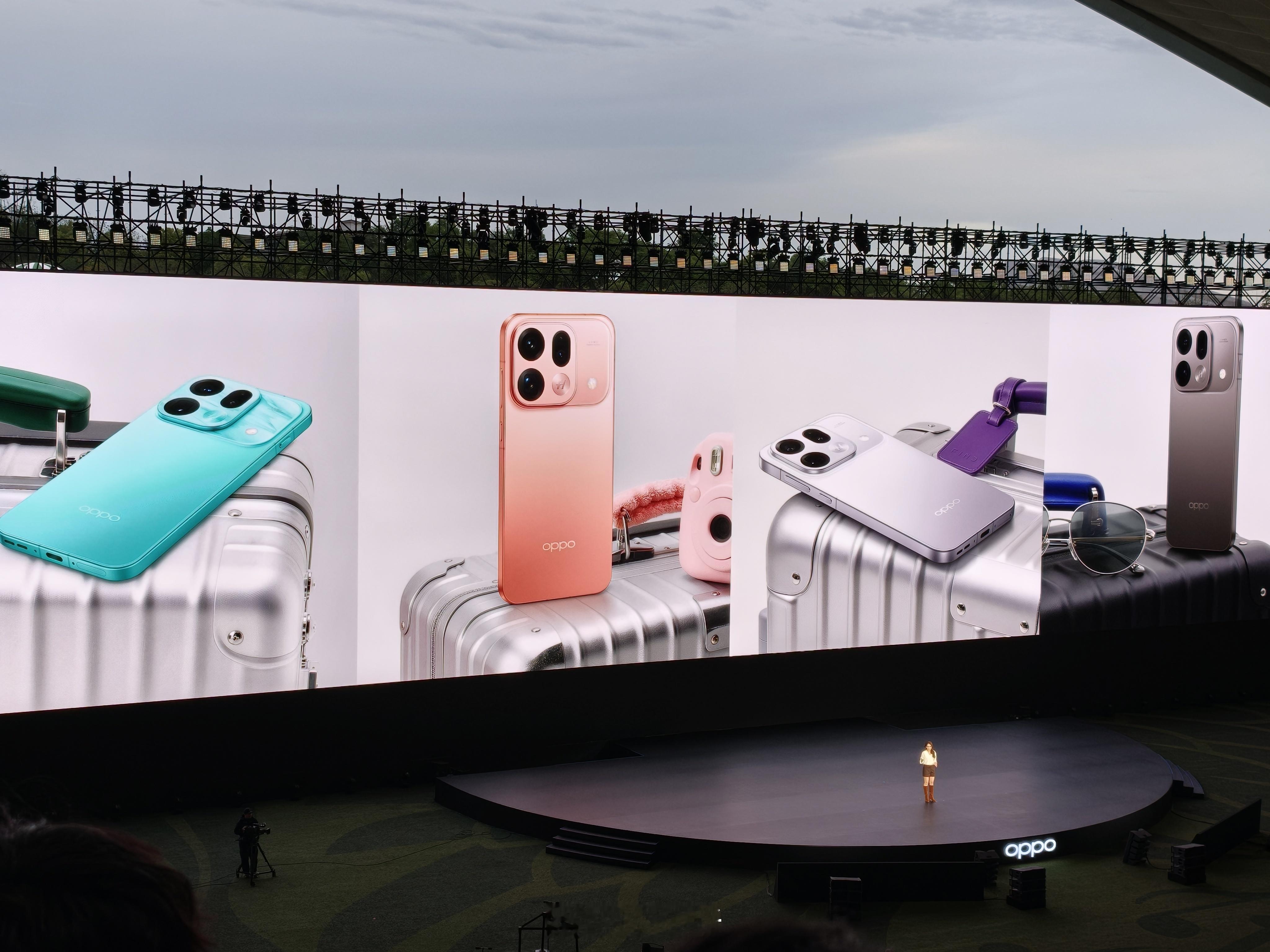 OPPO Find X9s Pro这四款配色你最喜欢哪个？OPPO哈苏双两亿影像