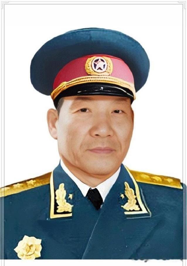 1955 年授衔前夕，妻子询问李达的授衔结果，他谦虚说道：可能中将也可能少将，我