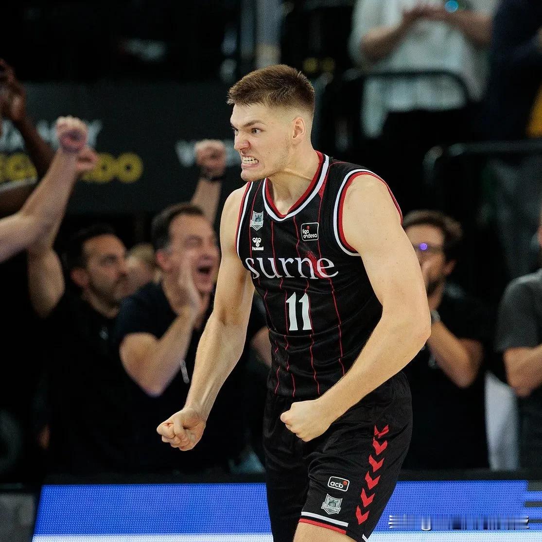比利时前锋Thijs de Ridder被报道将退出2025年nba选秀 外界都