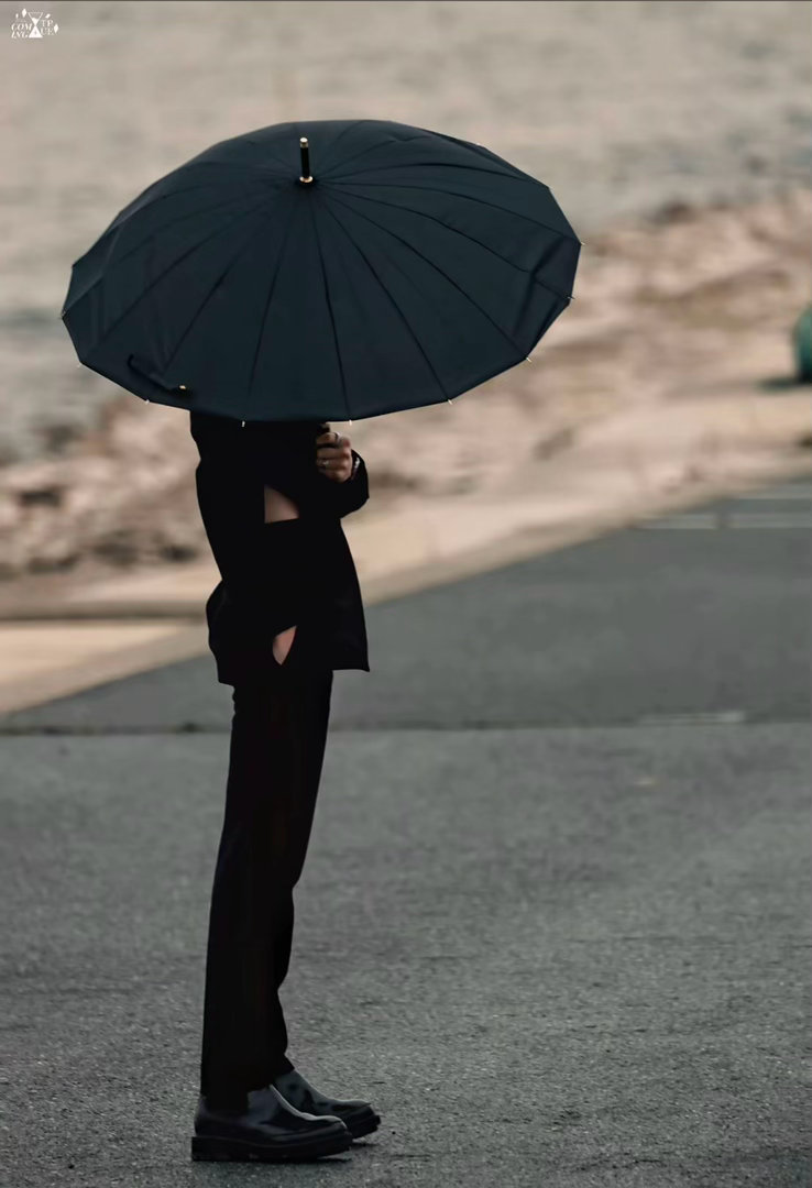 中间的是腰吗 