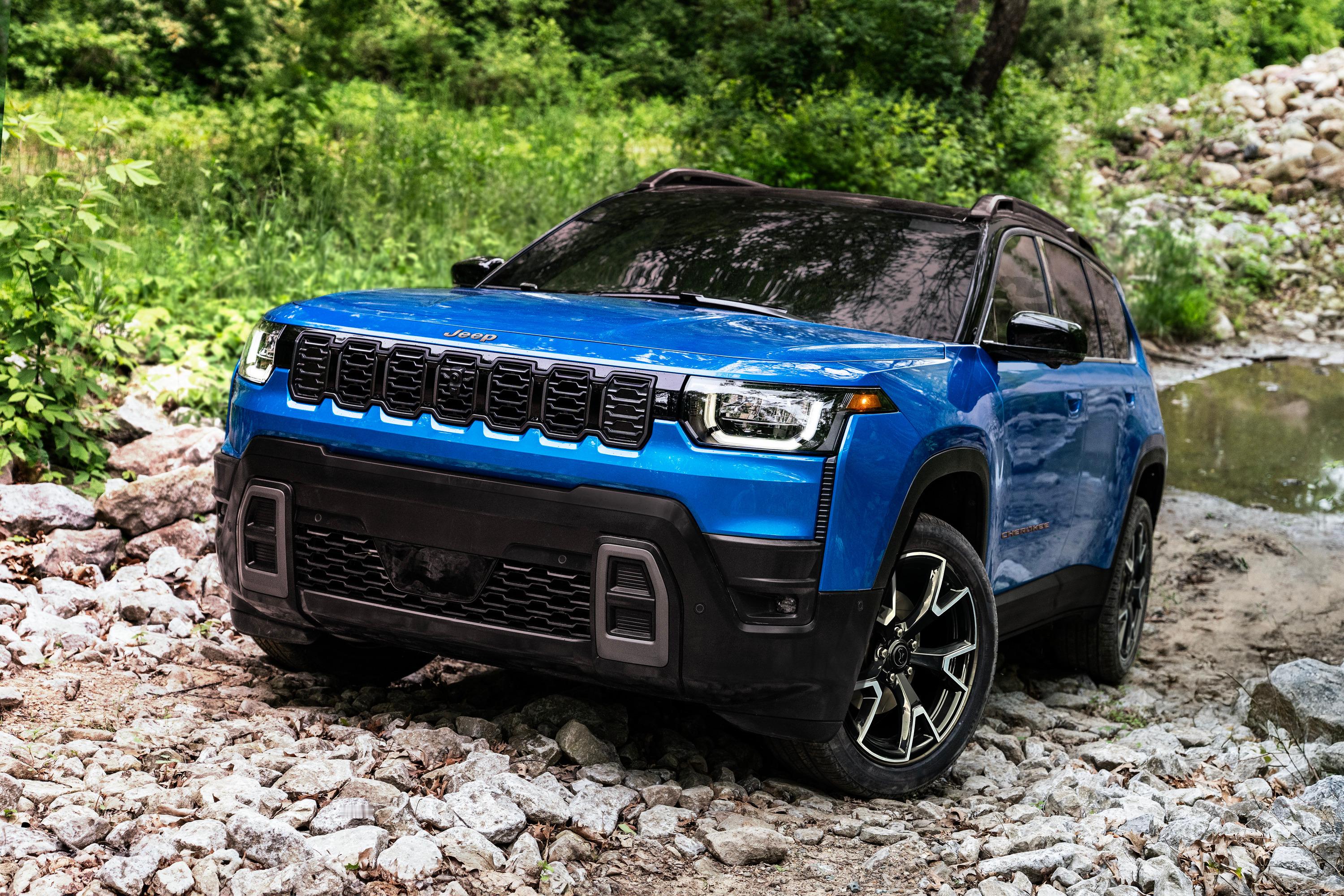 新一代Jeep自由光最新官图，回归硬朗外观设计[喵喵]中型SUV，定位介于指南者