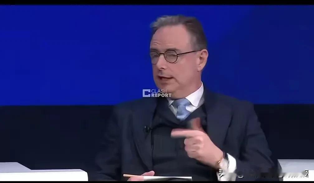 这哪是达沃斯经济论坛，分明就是欧美各国的醒悟大会！
 
特朗普为夺格陵兰岛挥起关