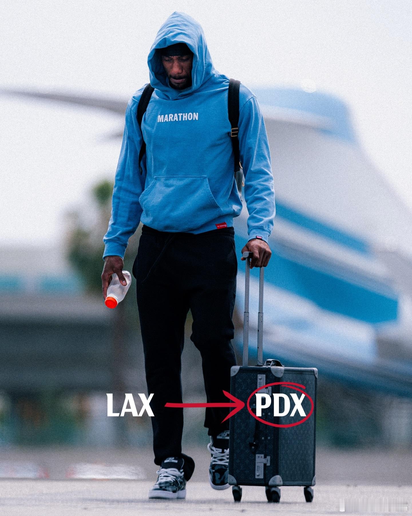 快船全队出发飞往波特兰！杰克逊将继续缺席！！！ 