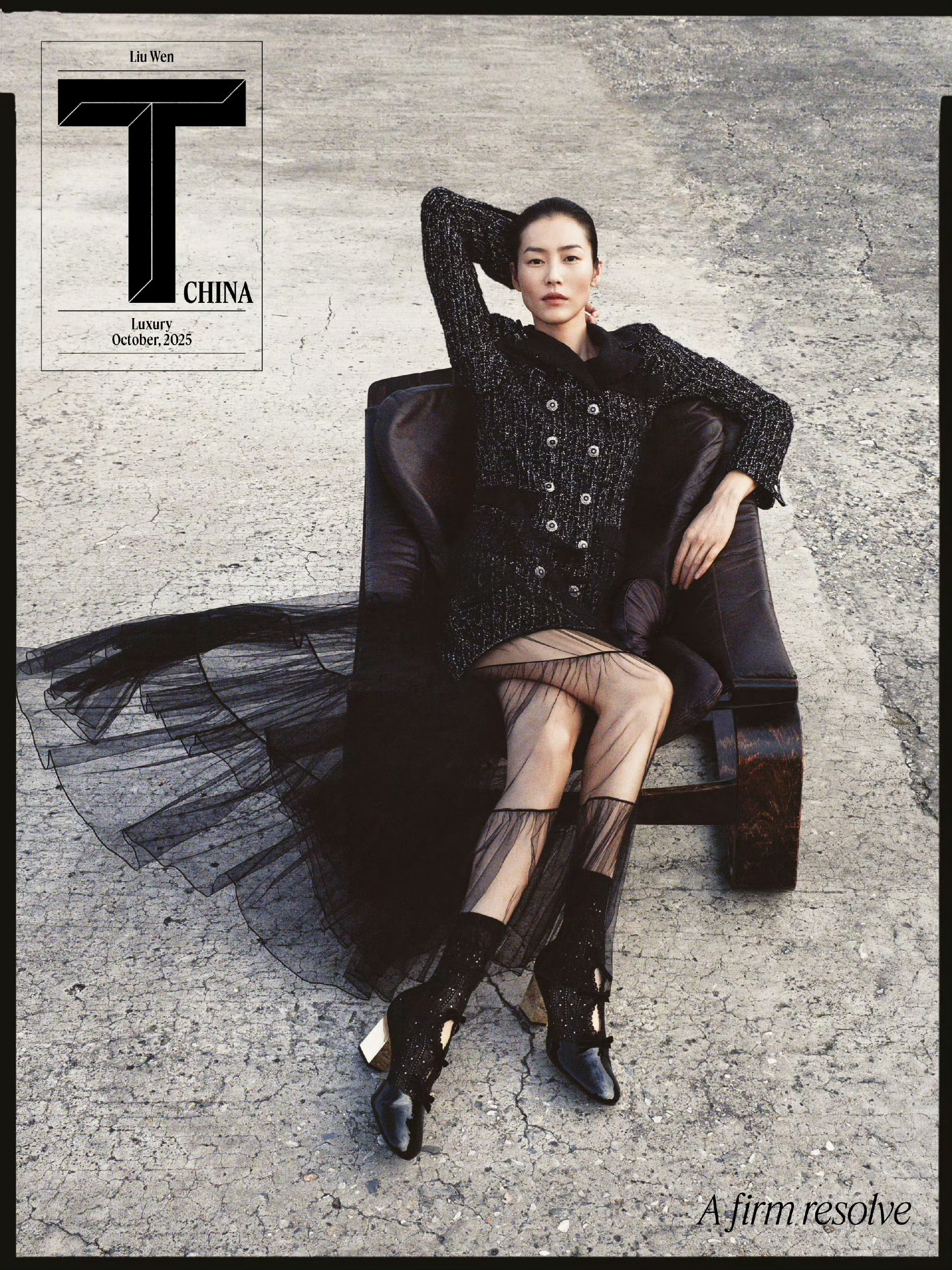 刘雯 × T Magazine China October 2025🖤🖤🖤
