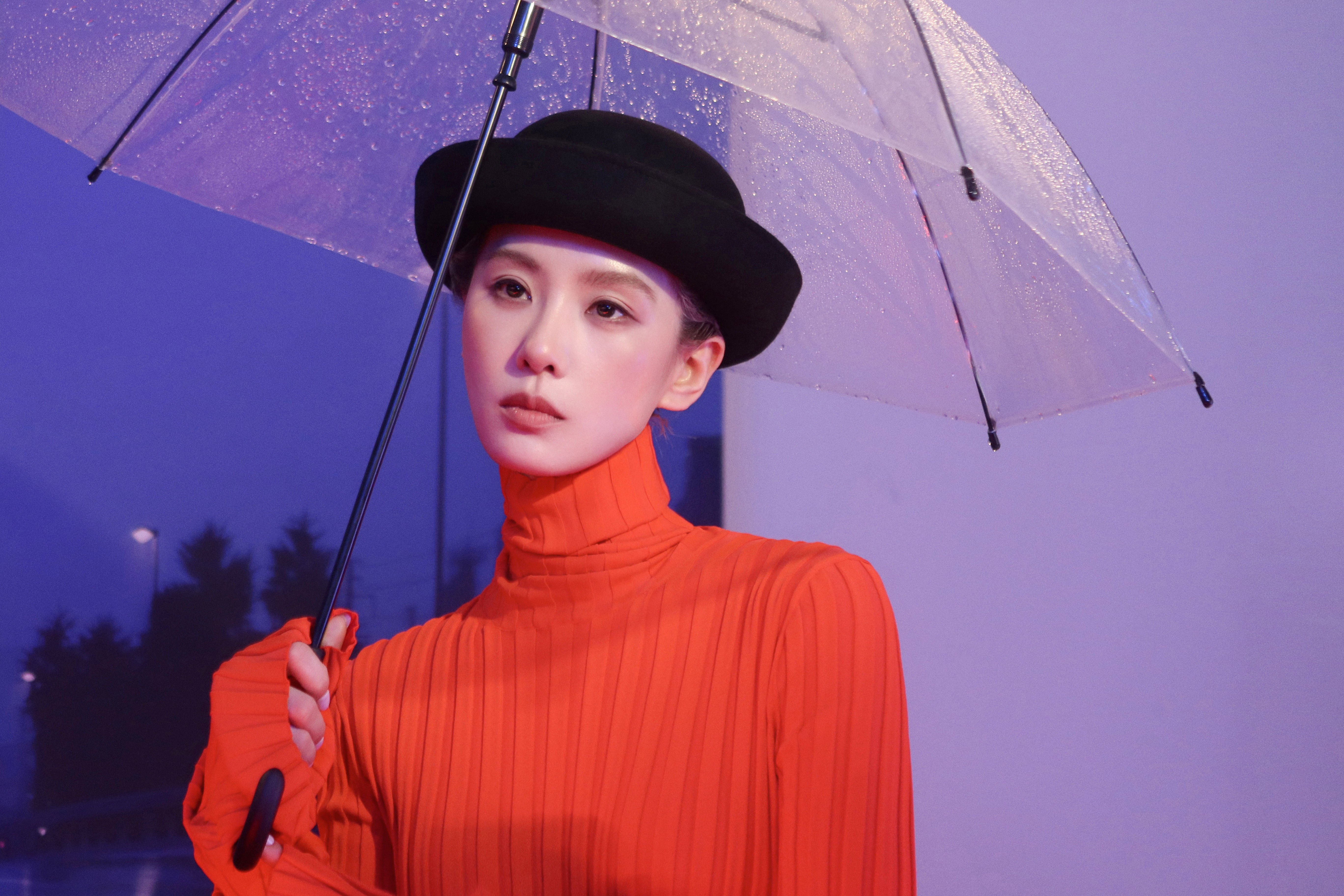 刘诗诗 📮板报速报 一些缓缓漾开的，杳然漫衍的浸在余韵里自由蔓延的解构碎片 