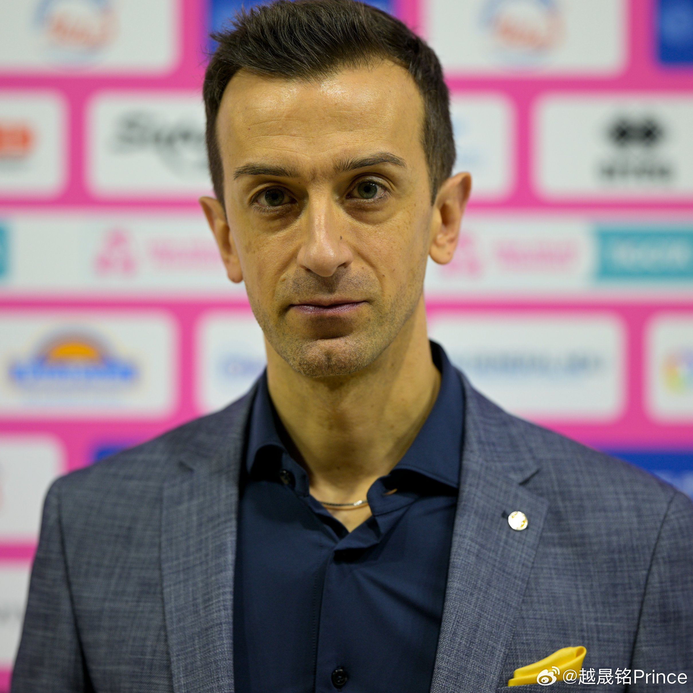 🎙️丹尼尔.桑塔雷利谈与泽仁体育的比赛：赛季即将迎来收官之战，我们士气高昂，斗