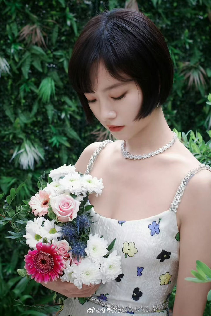 李庚希大女主的逐梦之路李庚希逐梦戛纳圆满收官 只用作品说话这句话放在李庚希身上太