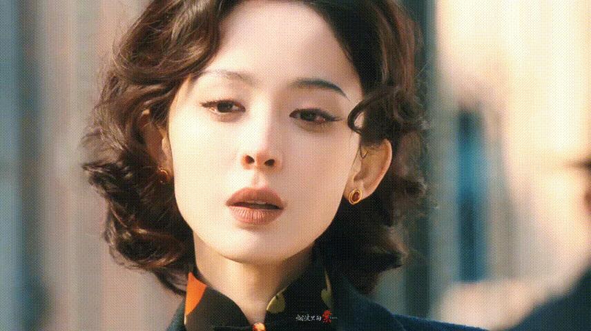 娜扎演技 进步能看得出来娜扎是稳扎稳打在提升自己，一部戏接着一部戏沉淀，没有急着