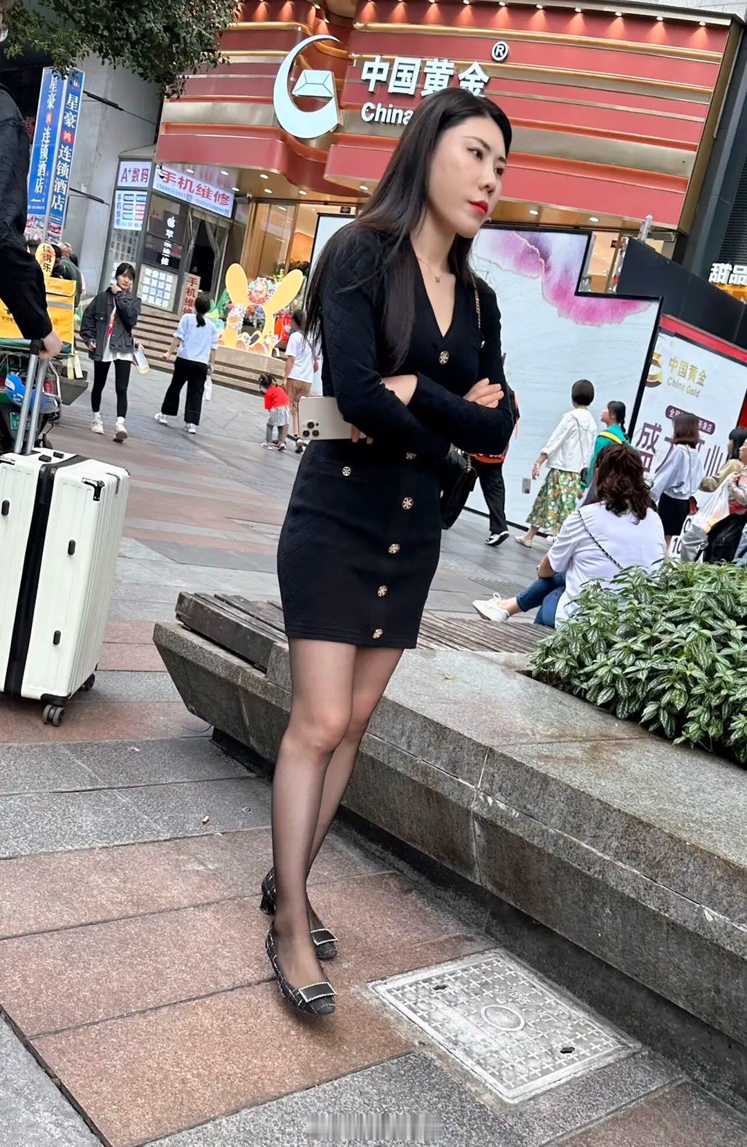 阿姨美拍专注街拍真实阿姨 ​​​