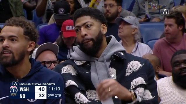 又来看球了 安东尼戴维斯