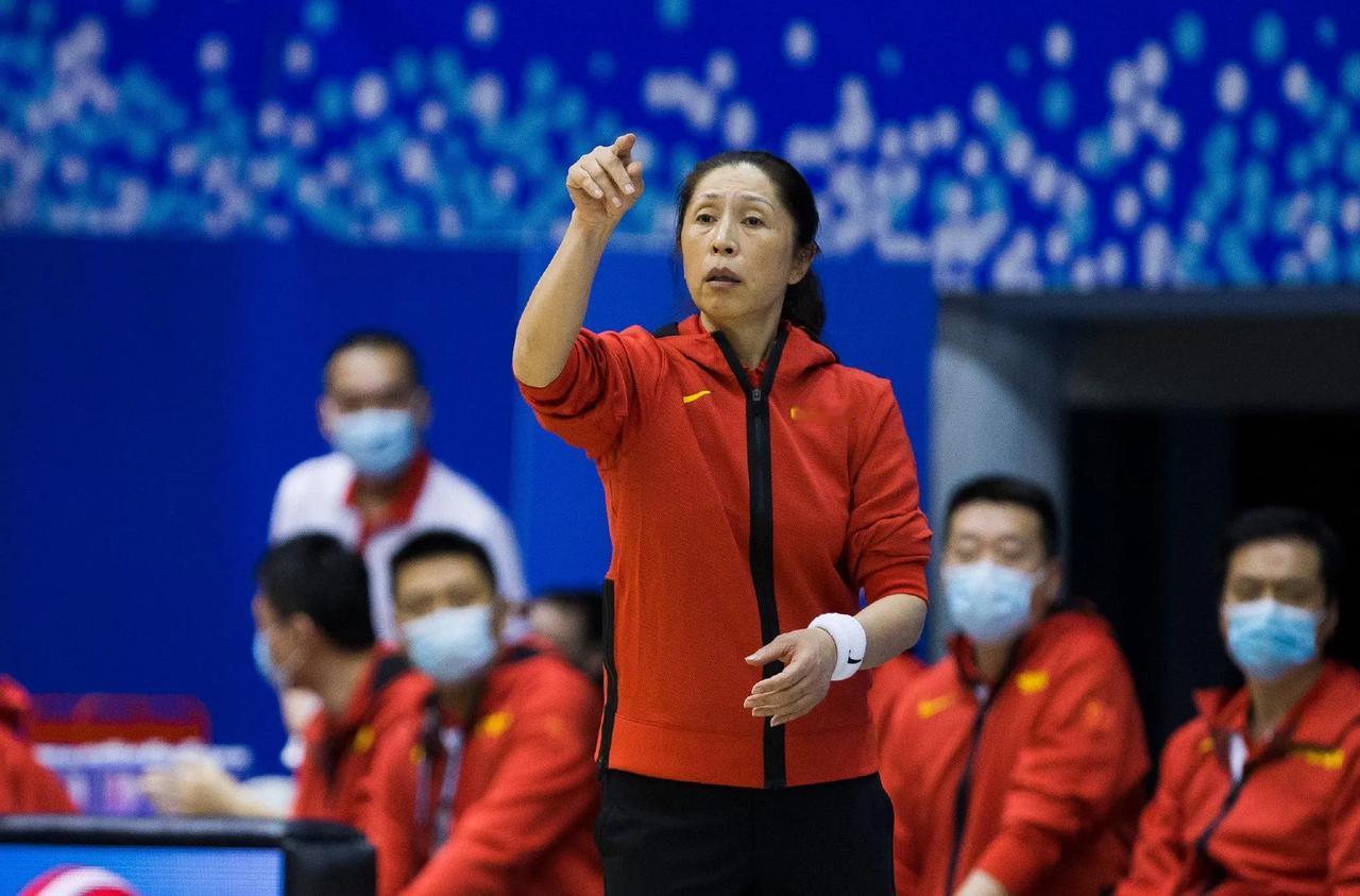 金维娜落选的原因

2月8日19:00，中国女篮奥运资格赛将西安开打。

赛前，
