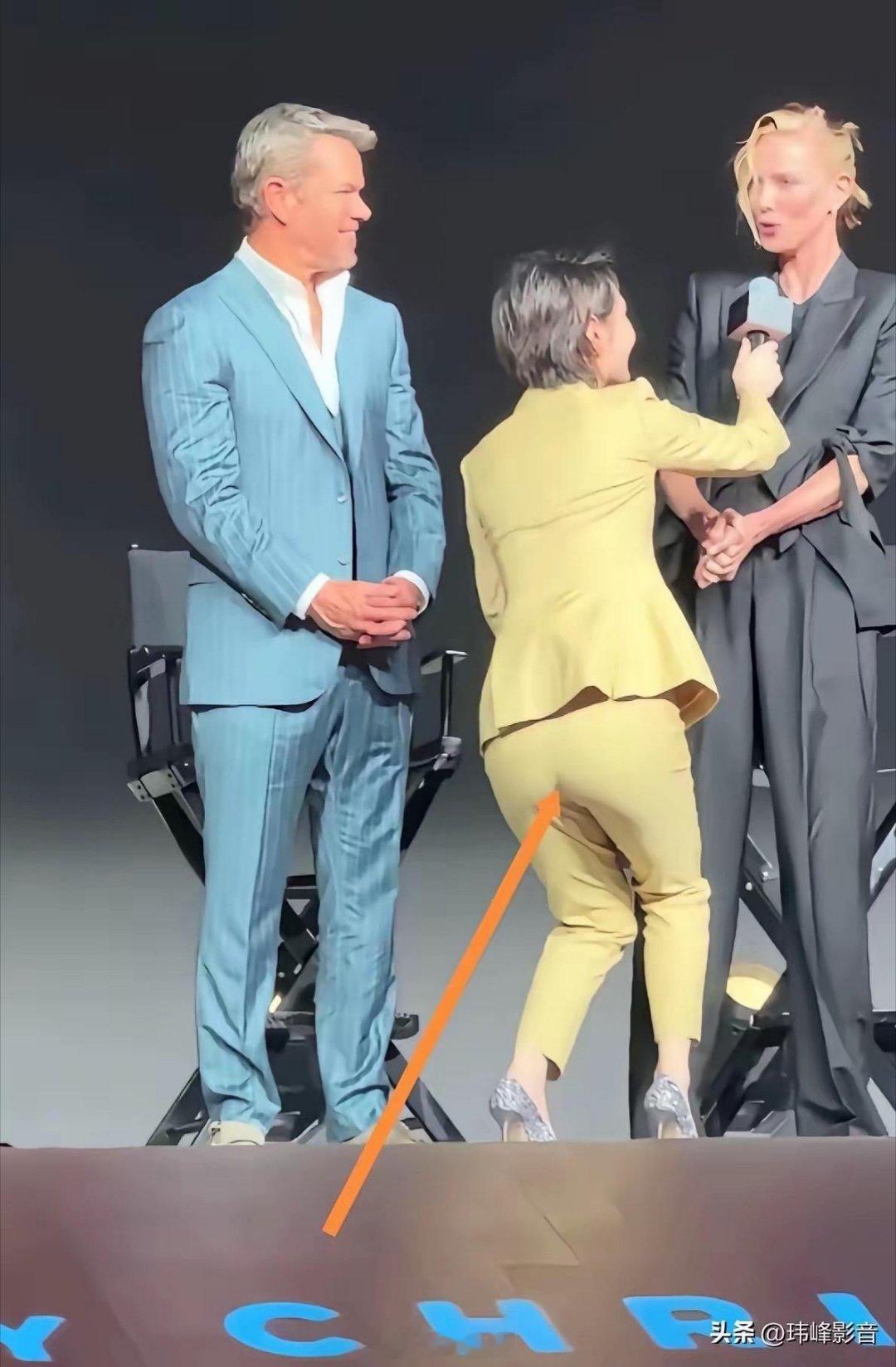 中国女主持人为什么要用这种“卑躬屈膝”的姿势采访外国人？上海卫视主持人陈璇出席诺