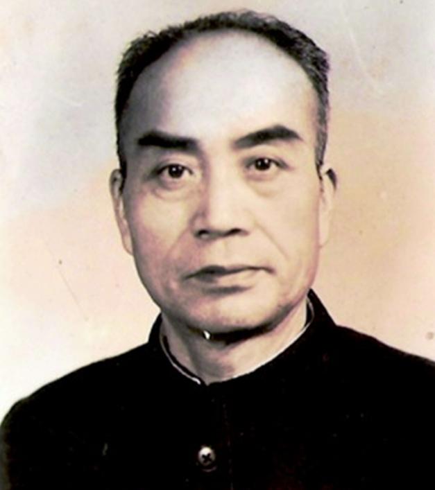 1949年，国军103师师长起义后，解放军让他阻击国民党部队，他却拒绝了。据地方