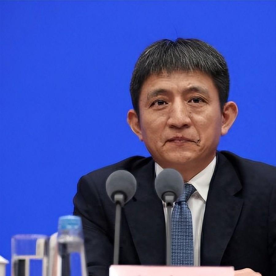 这一步落子，看得不少境外观察人士猝不及防！9月20日，人社部官网挂出国务院最新任
