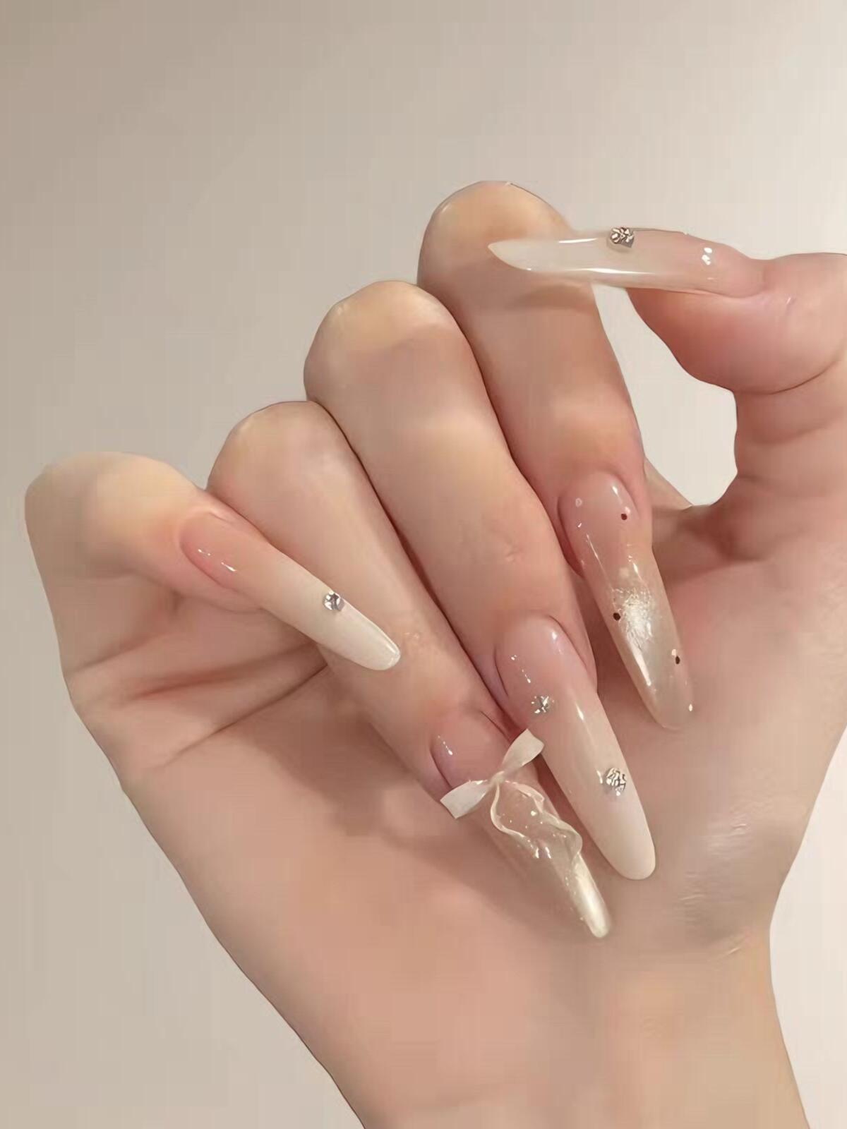 多款精致美甲合集，尽显指尖魅力✨ 