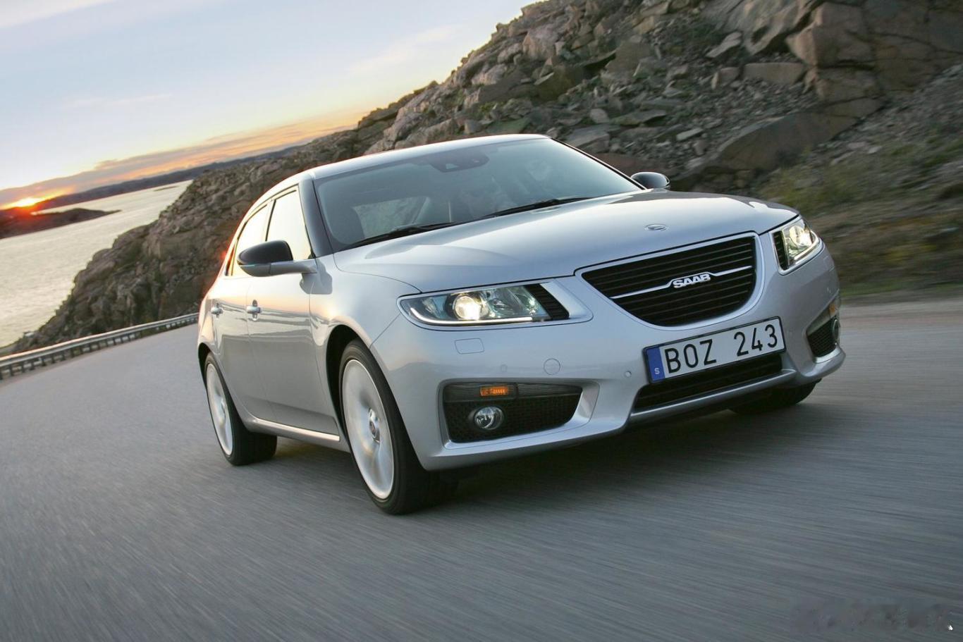 来聊聊汽车史上命运坎坷的品牌 ——萨博汽车萨博作为瑞典命运坎坷的豪华汽车品牌，在