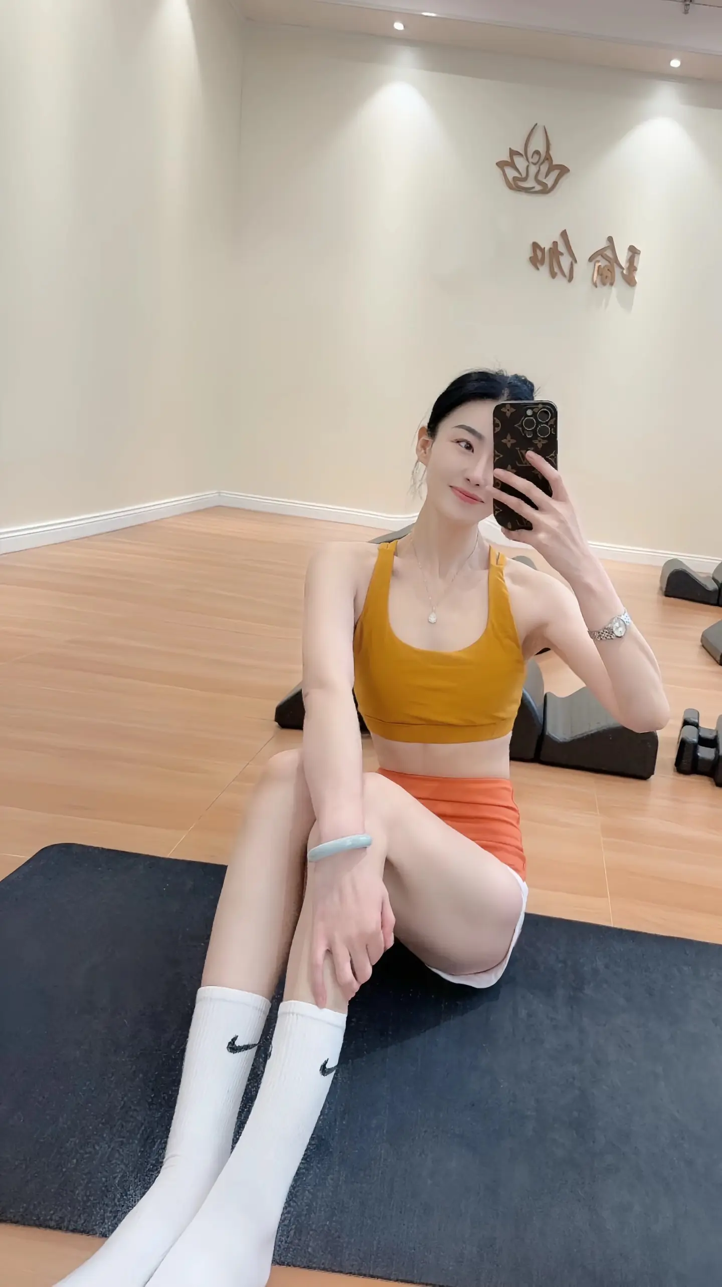 身材透着自律言行透着修养，普拉提不仅是身体的修养，更是心灵的沉淀.