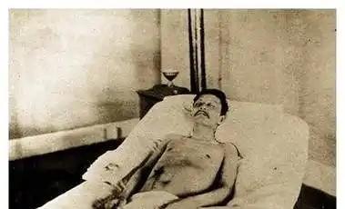 1913年3月，暗杀宋教仁的凶手武士英听说宋教仁并没有当场死去，认为一千大洋落了