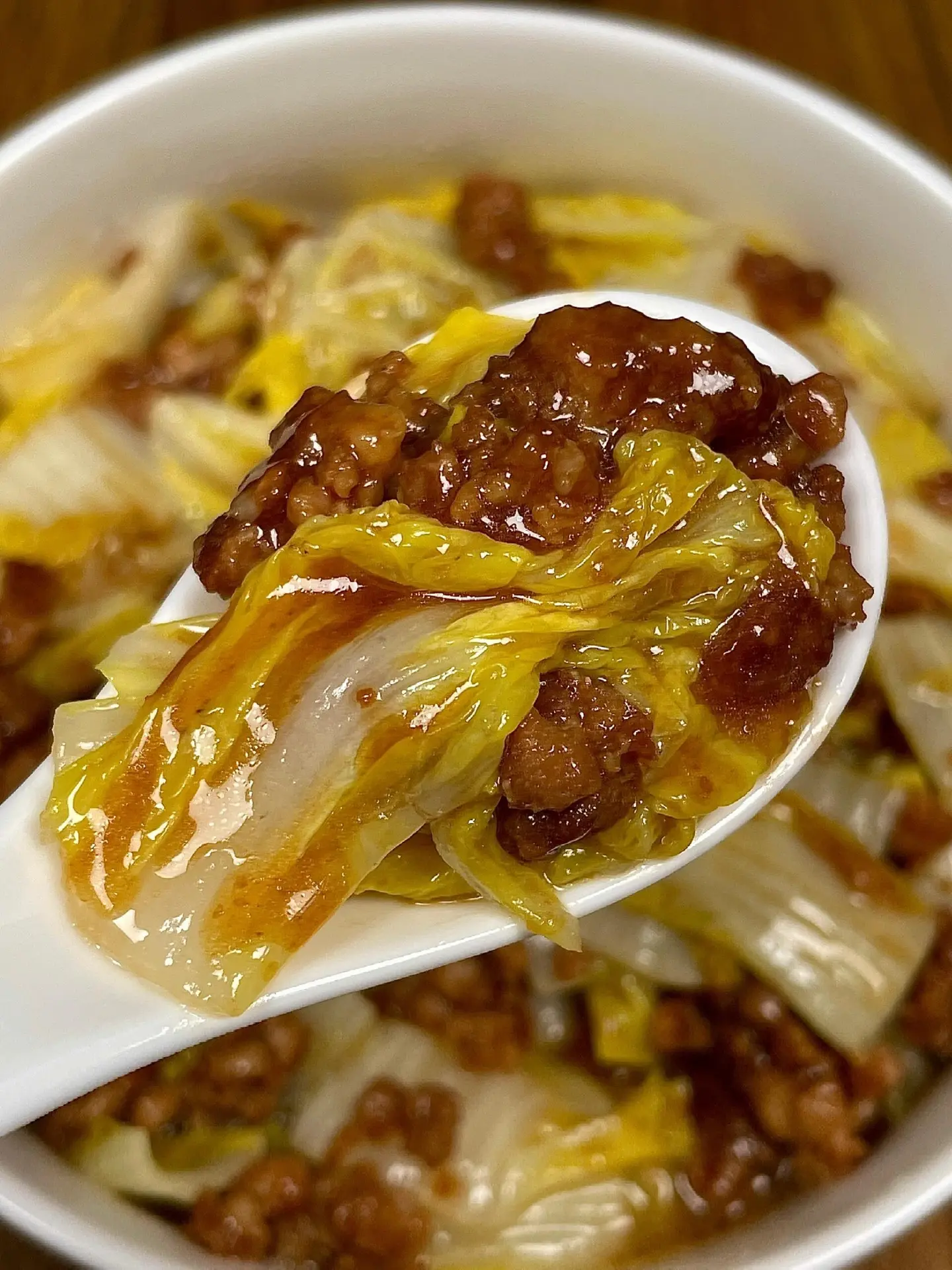 好吃又下饭的肉末娃娃菜。出锅了拌米饭吃，绝绝子！我可以炫三大碗！ 喜欢...