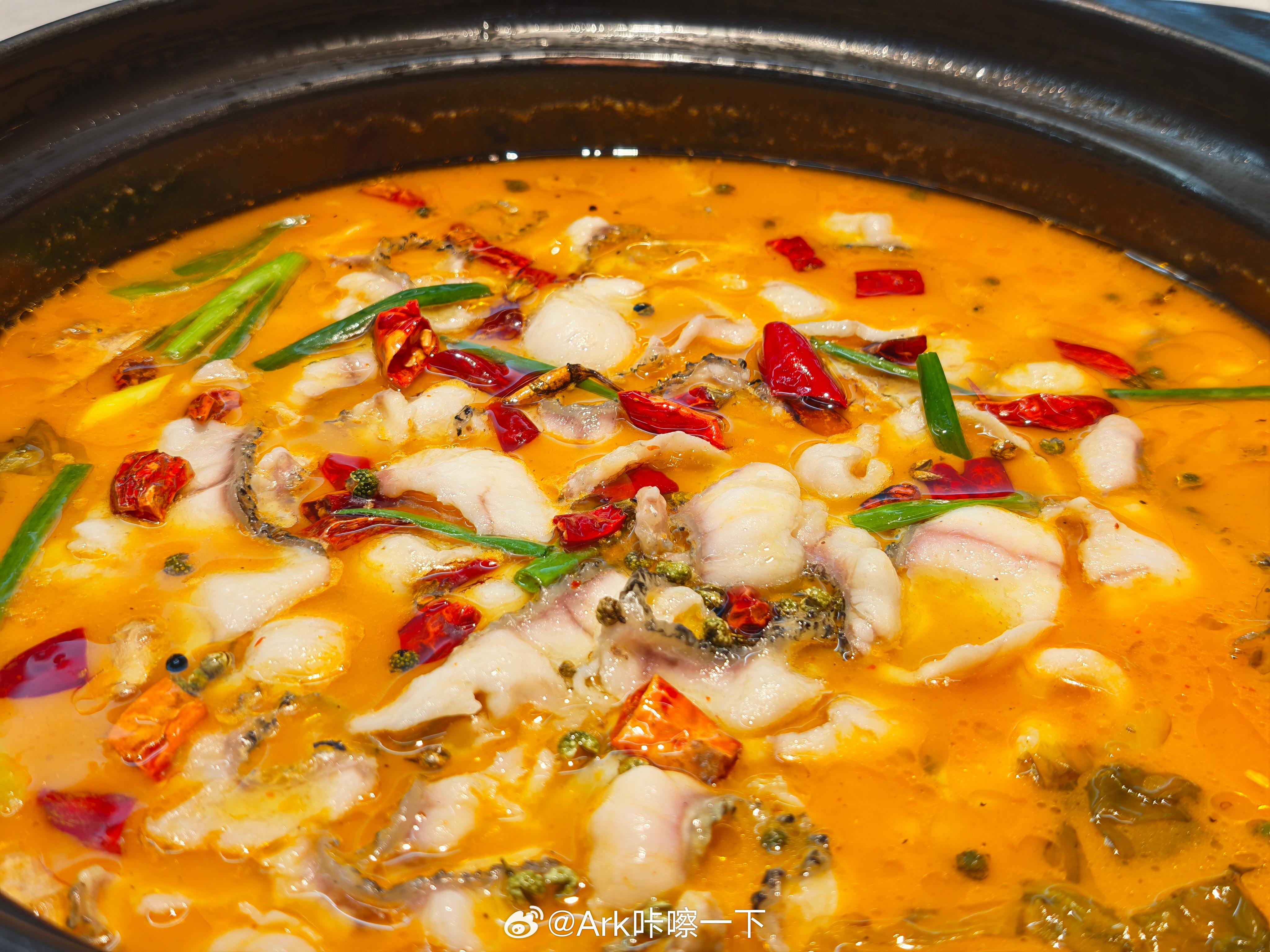 晚安朋友们，酸菜鱼应该很少有人不喜欢吃吧