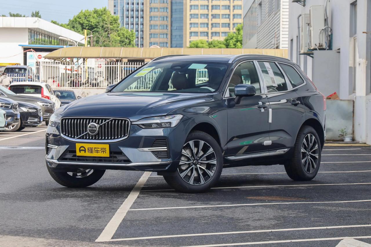 沃尔沃xc60和凯迪拉克xt5怎么选？什么人群才会选？
虽然是竞品车型，但是他们