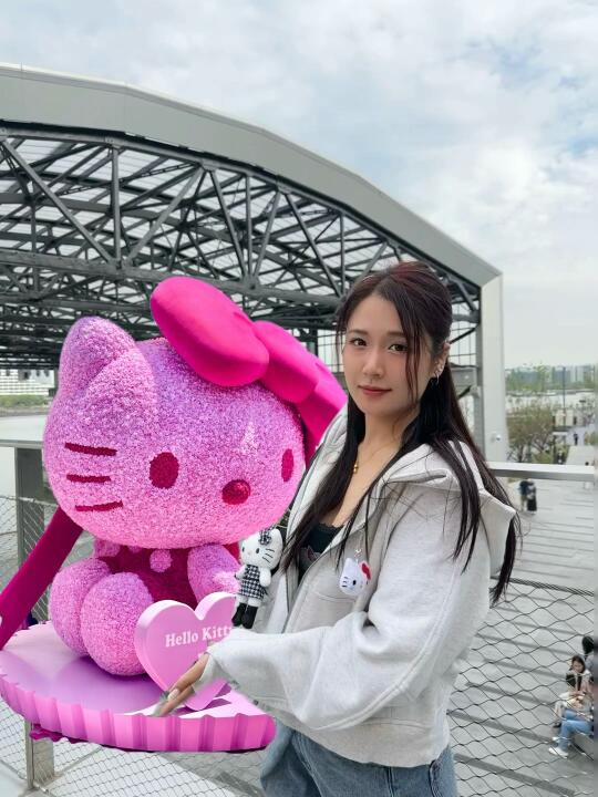 啊不是…谁也没和我说过k总提前出差了啊