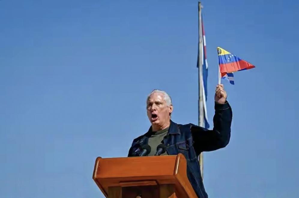 古巴因32名同胞在委遇难，官宣进入战争状态，卡内尔怒斥美国，94岁劳尔·卡斯特罗