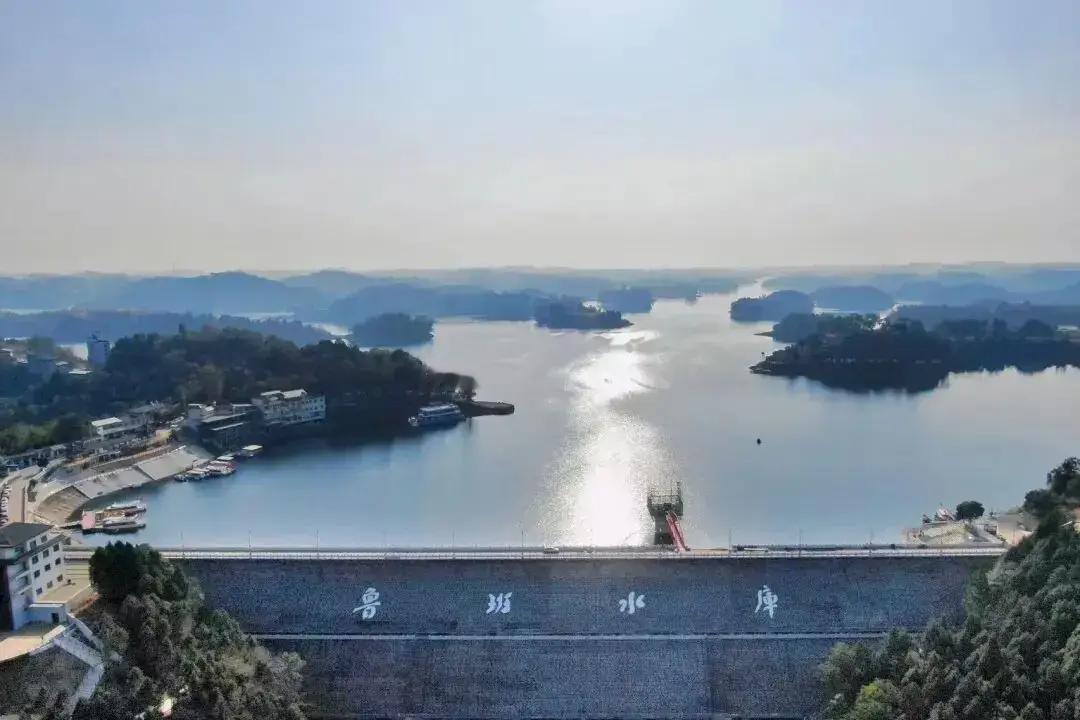 四川都江堰的鲁班水库，最近传来好消息！经过几个月的努力，水库的水位终于达到了45