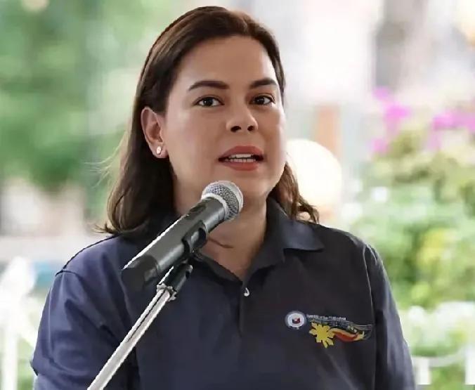 莎拉后路都找好了，小马科斯阵营却在此时闹分歧，上一次投票，这些议员们还都意见统一