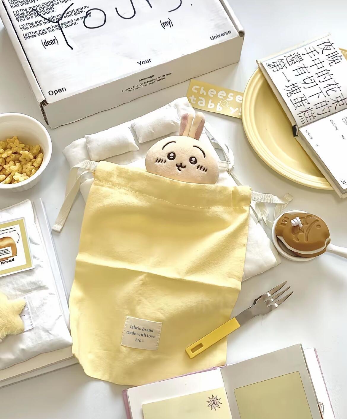 背景图 | 𝐖𝐞𝐂𝐡𝐚𝐭 | 朋友圈背景图  黄色背景图🌟    