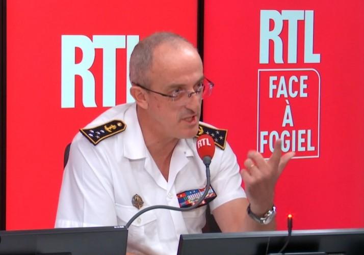 霍尔木兹海峡堵了，法国想拉中国护航

欧洲某些人的脑回路简直清奇，霍尔木兹海峡通