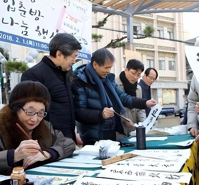 韩国拿汉字申遗？声称是祖先发明的！中国人还没急韩国人先坐不住。

汉字的根在中国