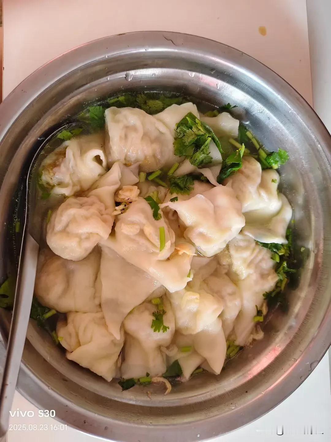晒晒最爱美食戳这里，一起领红包>这个好不好吃？今天就来这个了