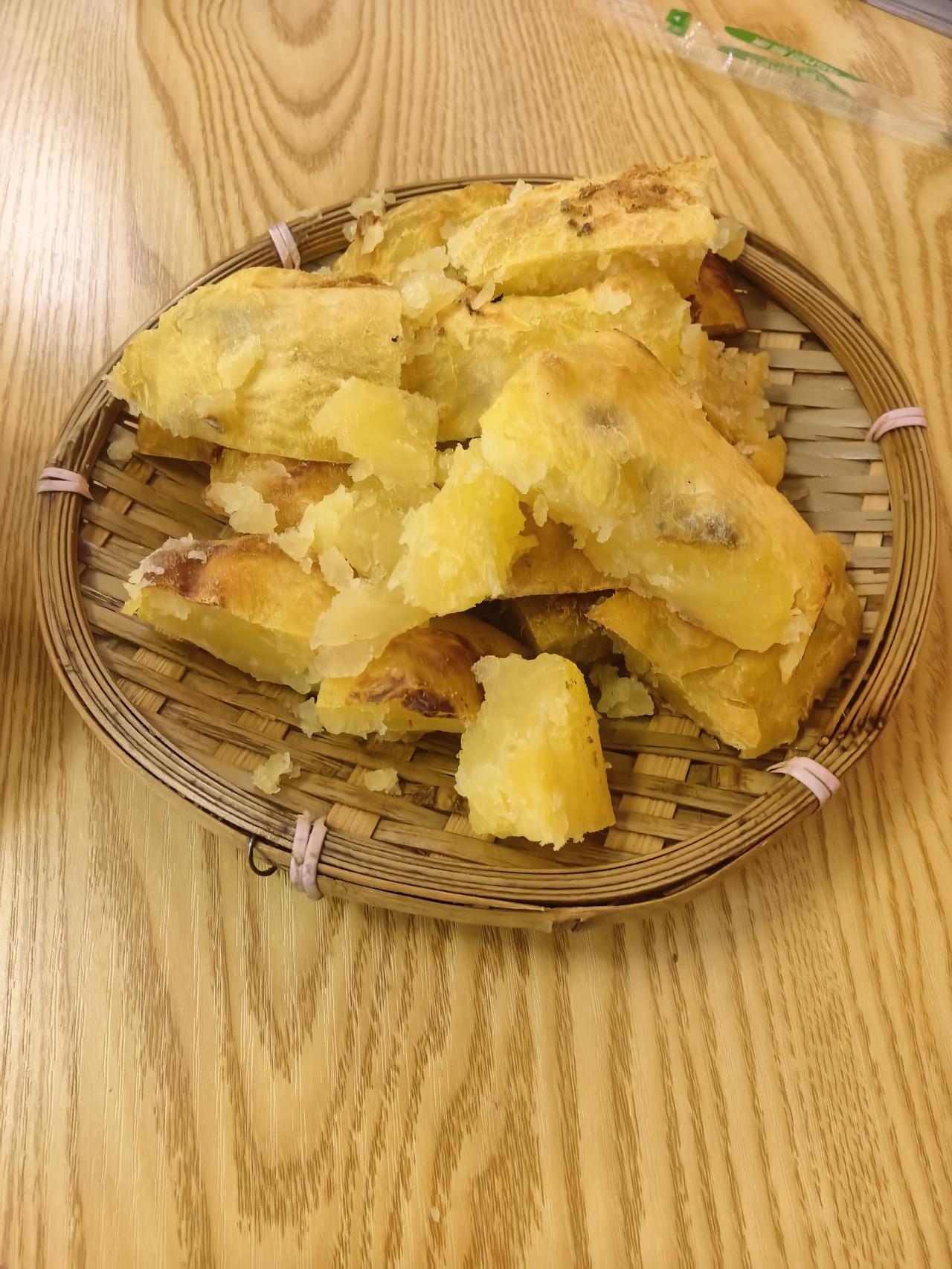 在元谋吃的一顿饭，你们猜猜是啥？杨旭游记