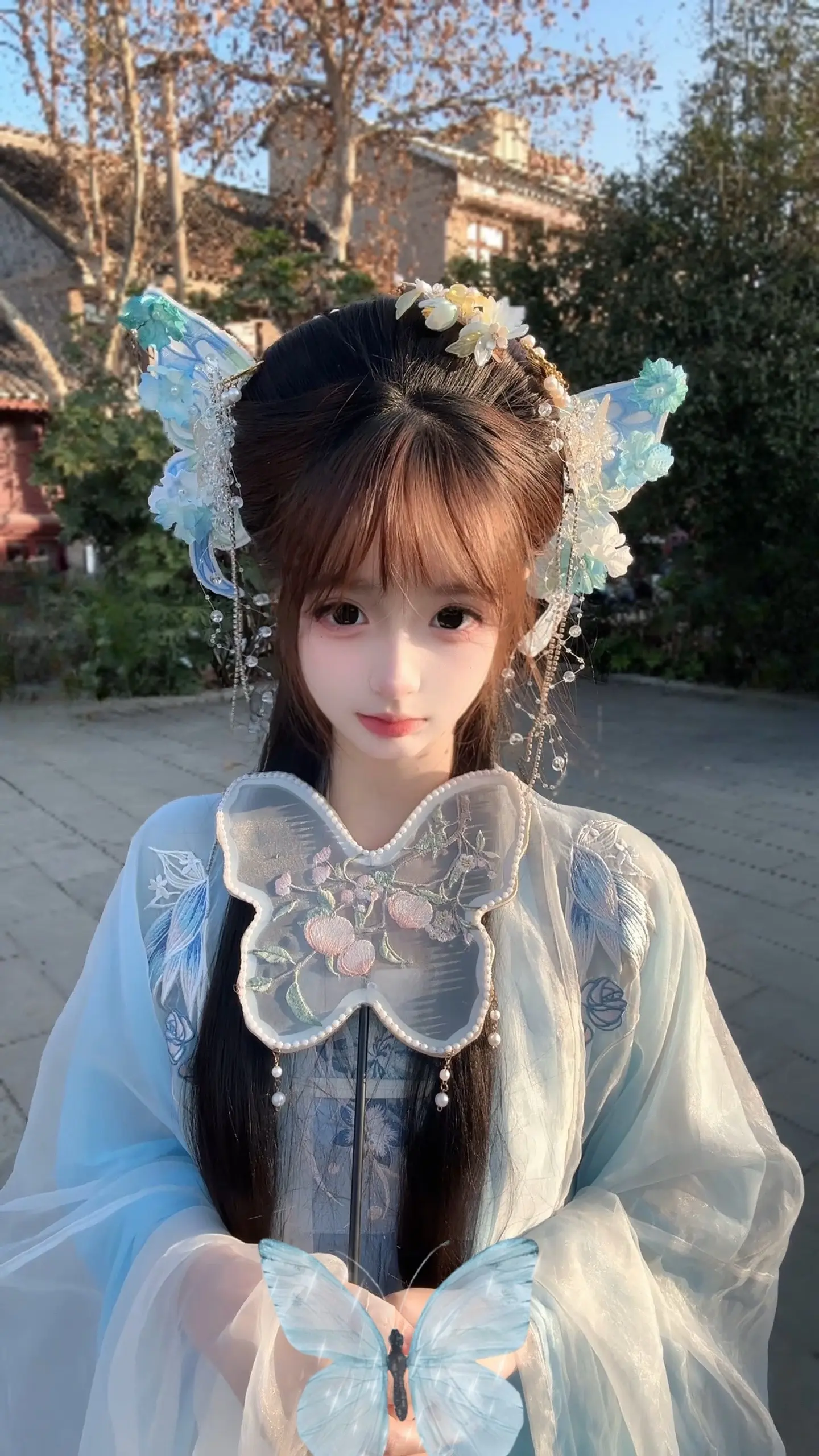 明朝明朝待明朝，只愿卿卿意逍遥