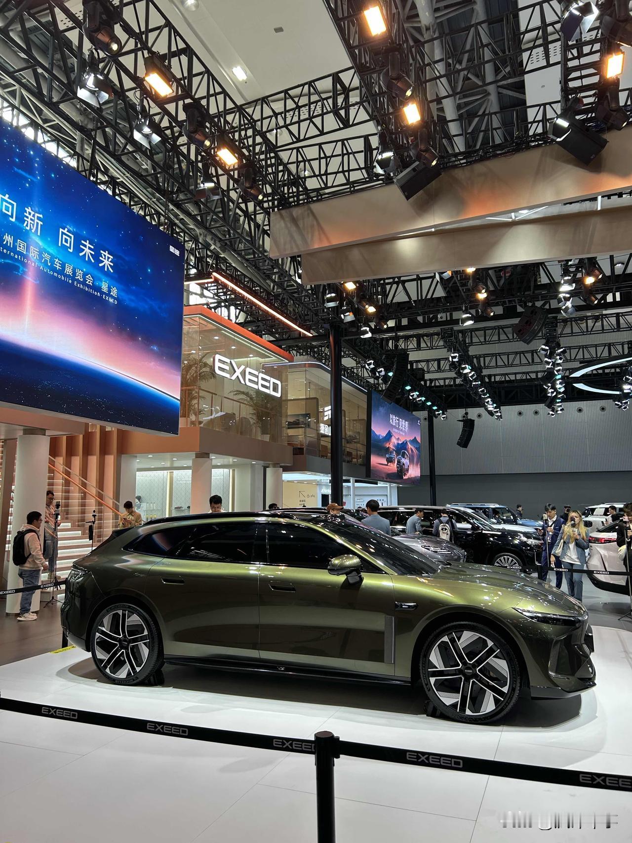 广州车展最好看的奇瑞，我觉得是星纪元es7 gt！星途第一个颜值上完全没有槽点的