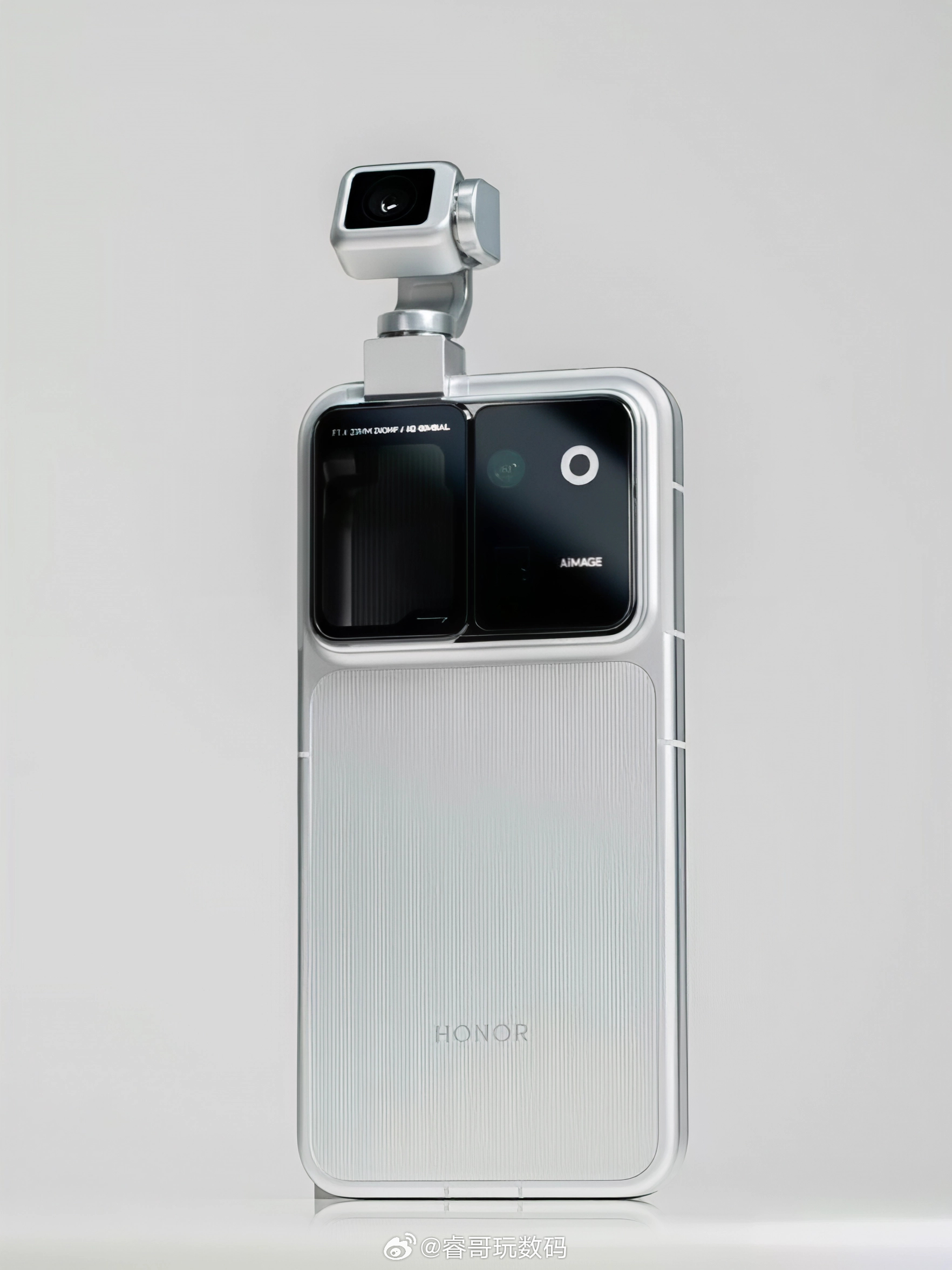 荣耀机器人手机开箱 聊聊荣耀Robot Phone，如今智能手机外观趋于同质化，