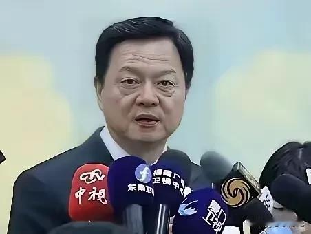 金门县长陈玉珍近日多次公开强调，金门属于福建省，不属于台湾省，当然自己也不是台湾