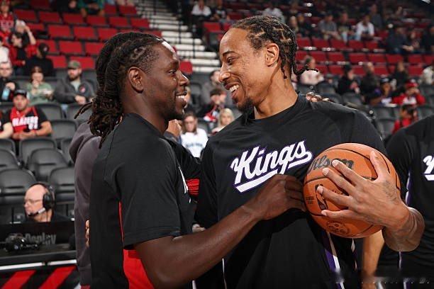 Siegel：国王队已联系开拓者，商讨德罗赞与朱-霍乐迪互换的可能性。 