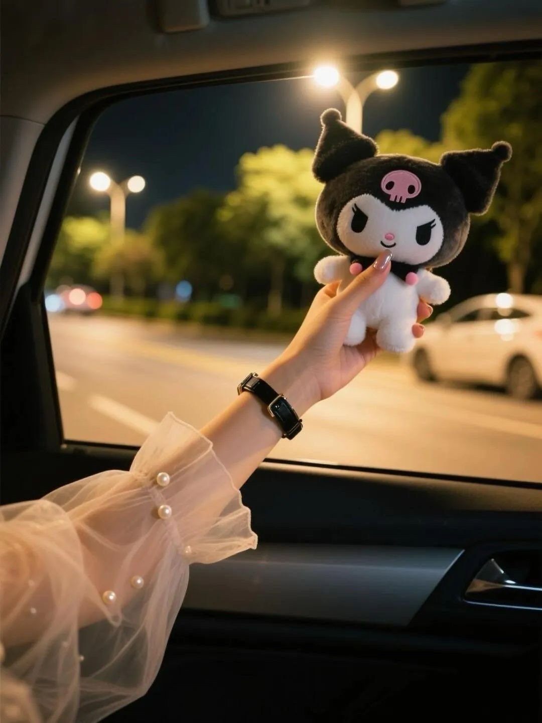 睡不着的觉何止这一晚 困住我的又何止是这看似牢笼般的生活. ​​​