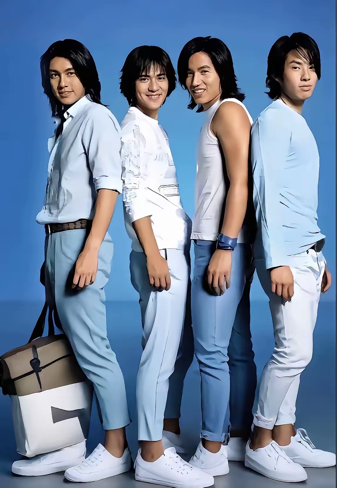 当年流星花园是怎么找到4个美男子的？吴建豪是健身房找来的，朱孝天是烧烤店扒来的，