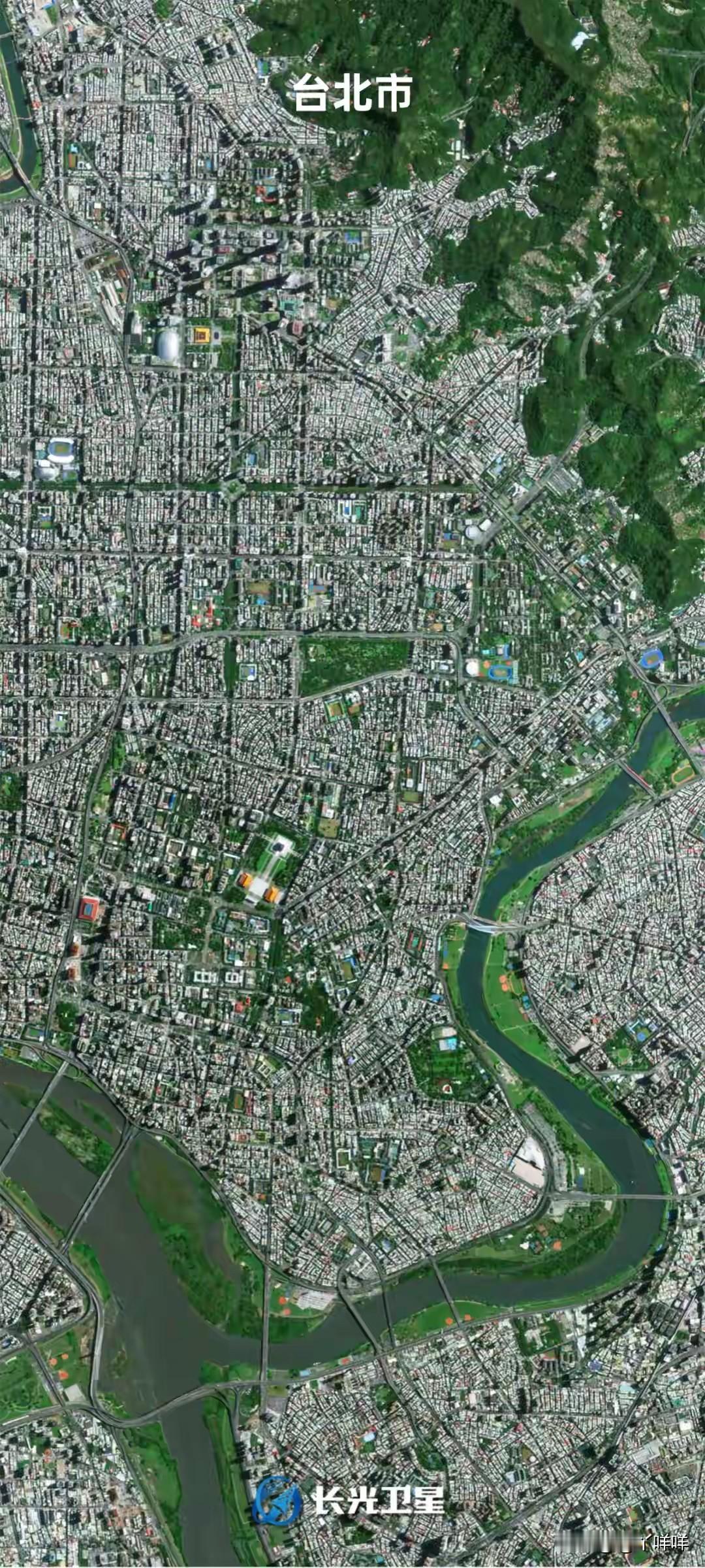 这几张照片台湾“绿营”破防了！

中国的卫星看一看中国台湾的大好河山，很正常，没