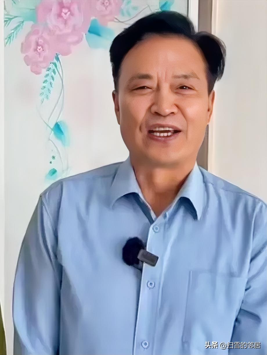 神二十三航天员张志远火了！他爸张巨坤接受采访，全程笑得合不拢嘴，满脸都是骄傲。老