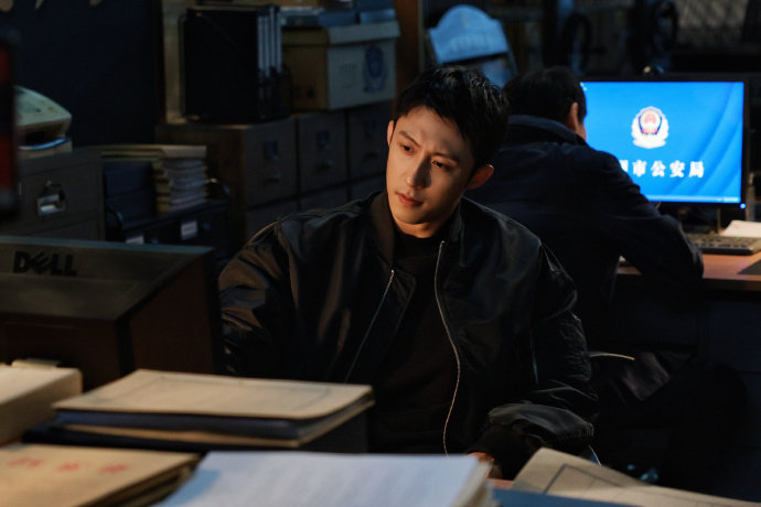 黄景瑜秦枫信念不息追查不止 黄景瑜秦枫信念不息追查不止 