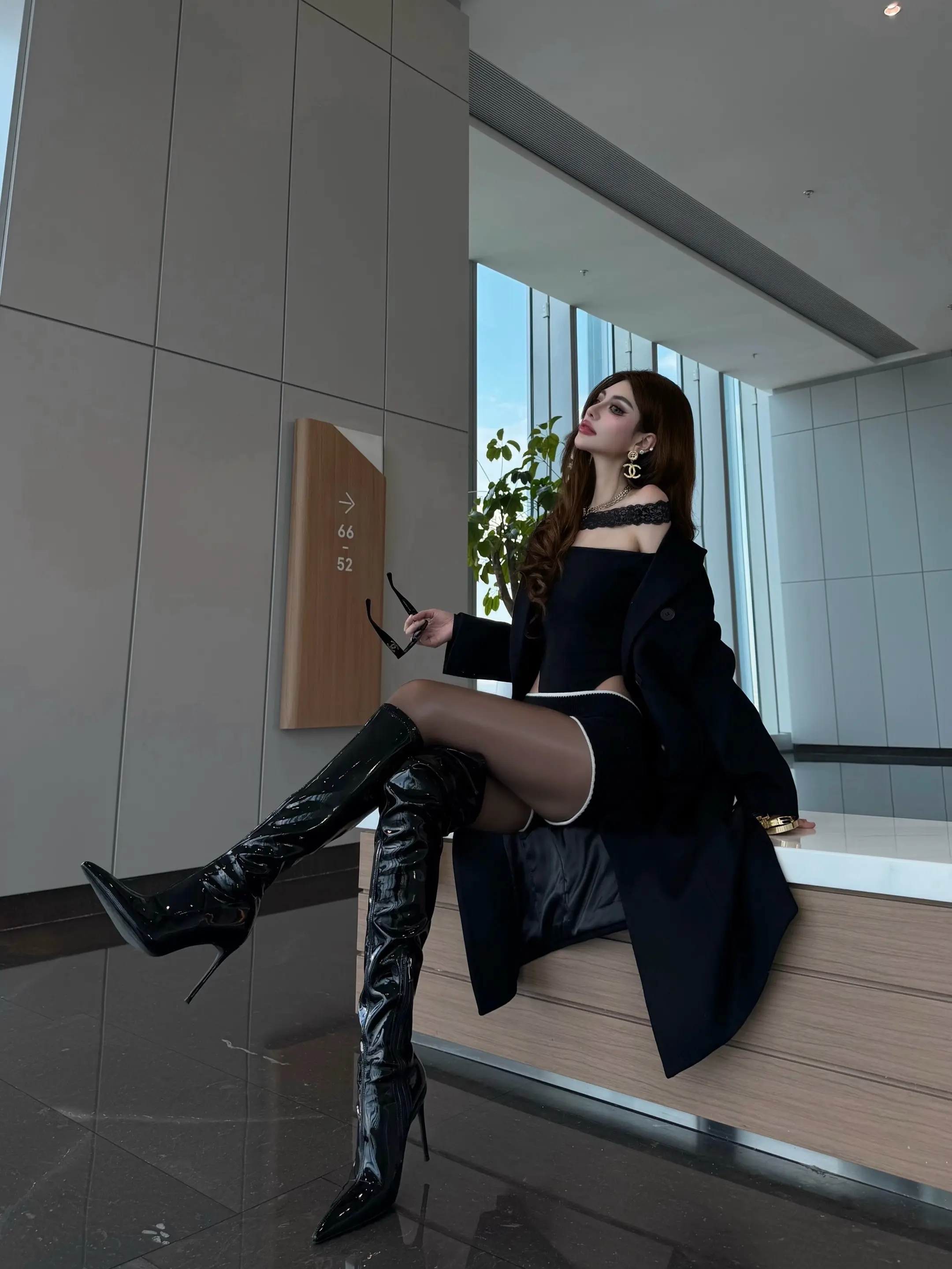 长靴御姐。