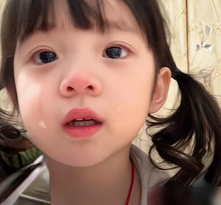 烫的不是馄饨，而是学校的条条框框！

我家小子前阵子也这样，早上为了赶时间，喝个