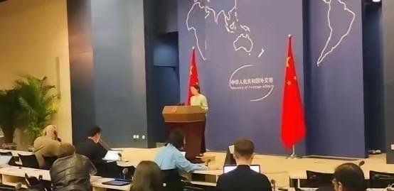 中国政府再次向全世界声明，中国政府的原则和立场，中国是台湾省唯一的合法政府管辖权