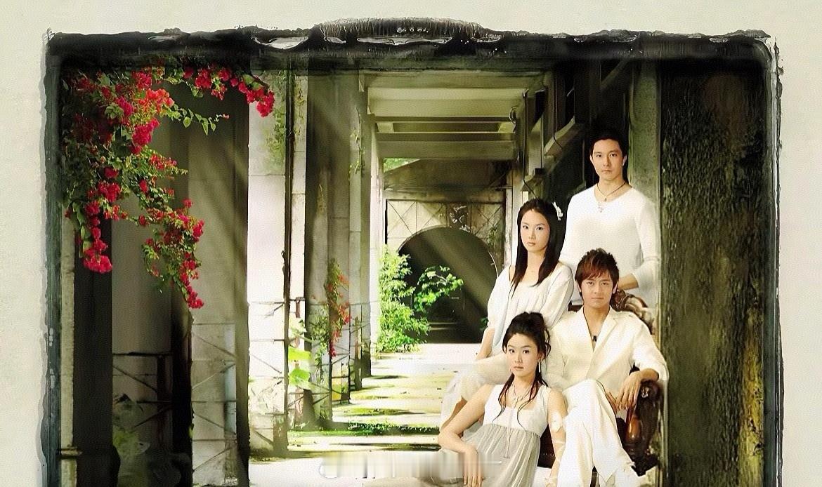 放羊的星星在安徽卫视那可是全国大爆！饰演仲天骐的林志颖事业开始第二春。洪小玲饰演