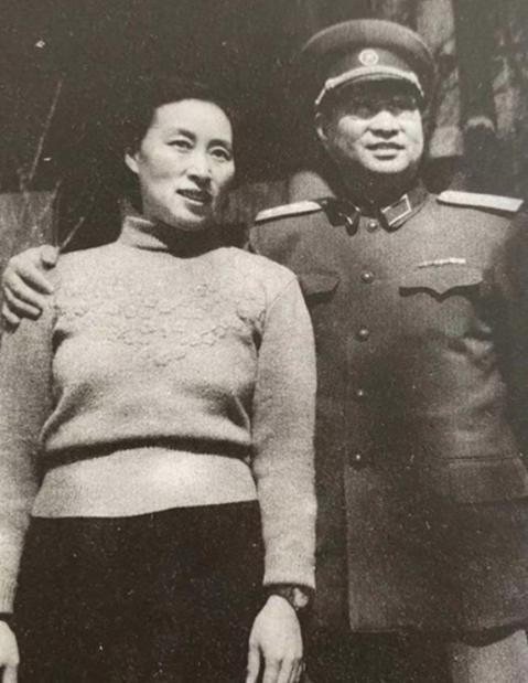 2010年1月4日，陈赓将军的妻子傅涯因病逝世，在她去世后不久，陈赓将军的子女便