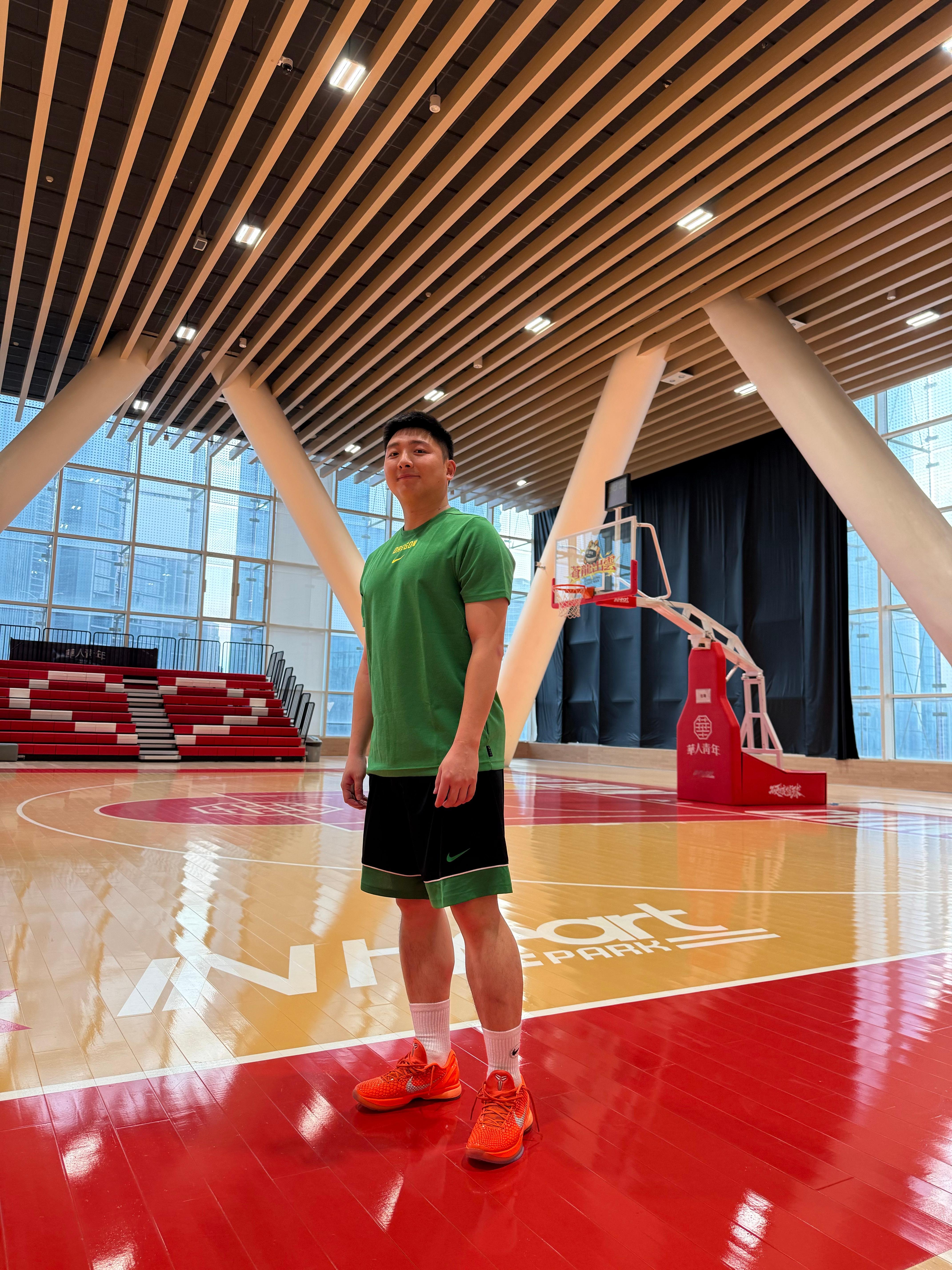 [doge]今天这样的好日子，打球必须穿的应景！！！林葳加盟俄勒冈大学  ​​​